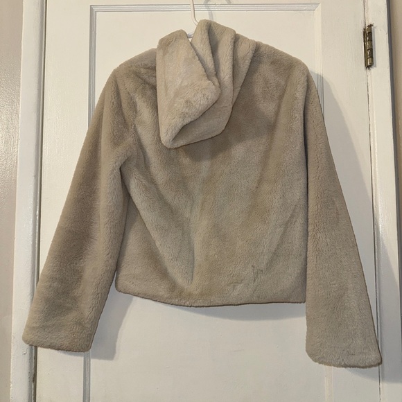 Abercrombie and Fitch Faux Fur Jacket Sz small - Picture 5 of 6